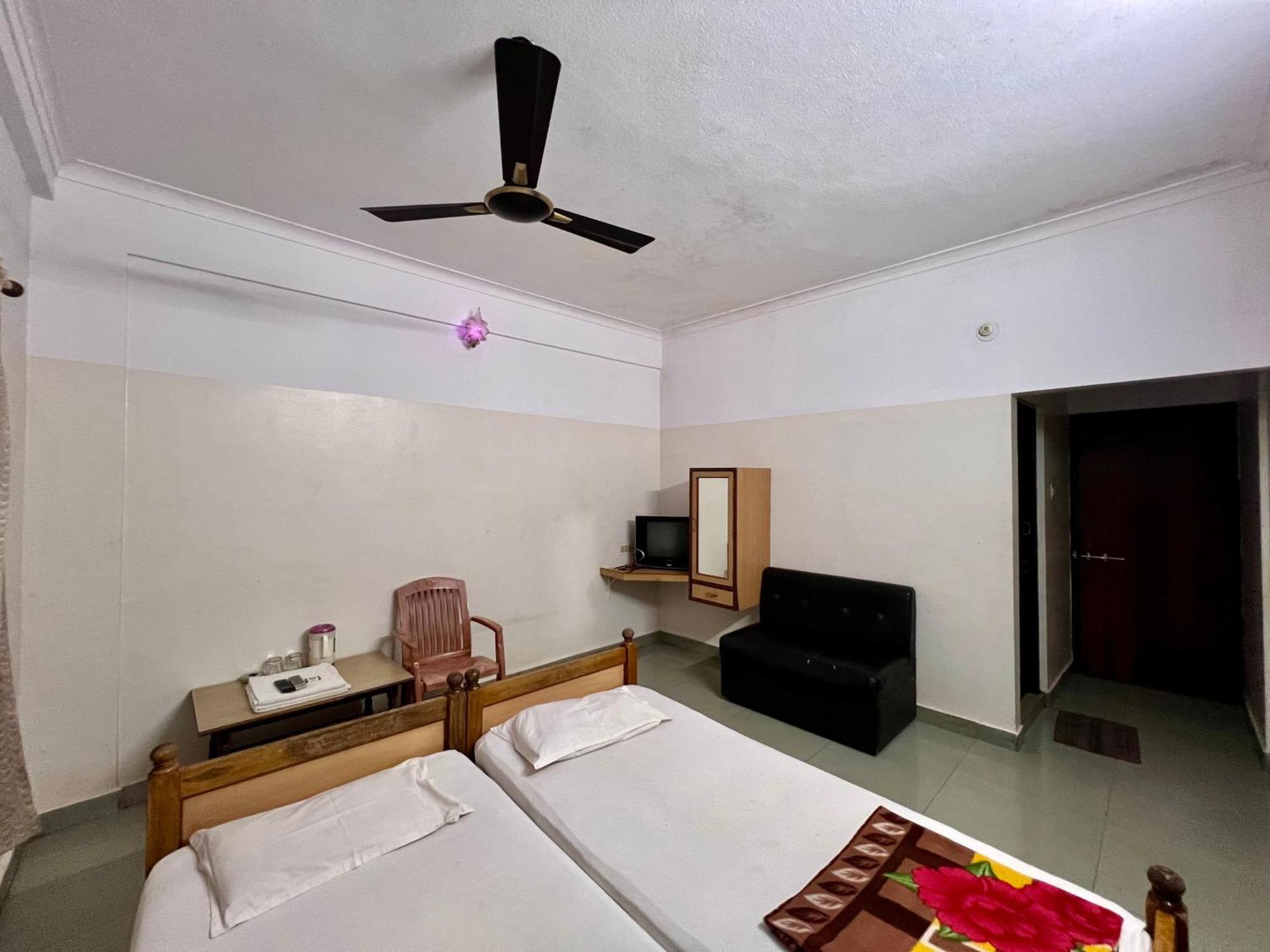 Sai Sagar Hotel Manipal Exterior foto